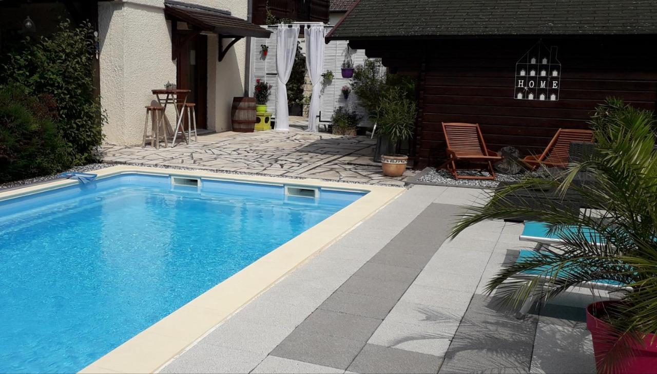 Chambres D'Hotes Le Chalet Moussey  Bagian luar foto